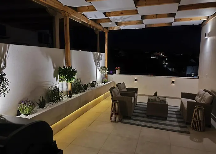 Ina\'S Apartments